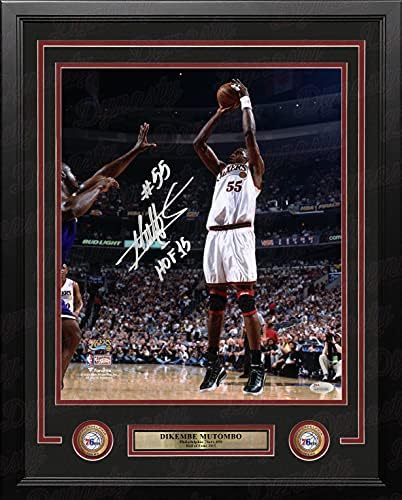 Dikembe Mutombo 2001 Finalleri Eylemi Philadelphia 76ers İmzalı 16 x 20 Çerçeveli Basketbol Fotoğrafı Hall of Fame Yazıtlı