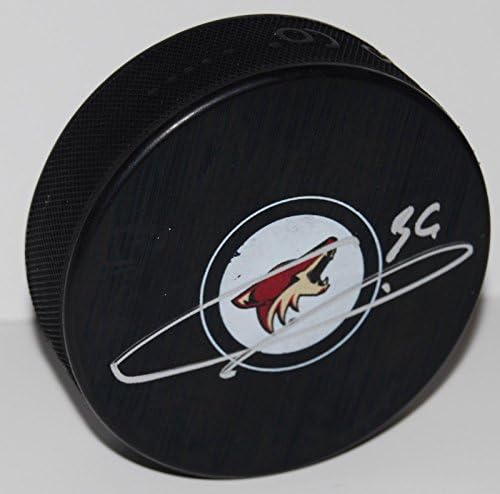 CHRİSTİAN FİSCHER imzalı (PHOENİX COYOTES) hatıra logolu hokey diski W / COA 1-İmzalı NHL Diskleri
