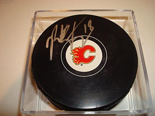 Matt Stajan İmzalı Calgary Flames Hokey Diski İmzalı a-İmzalı NHL Diskleri